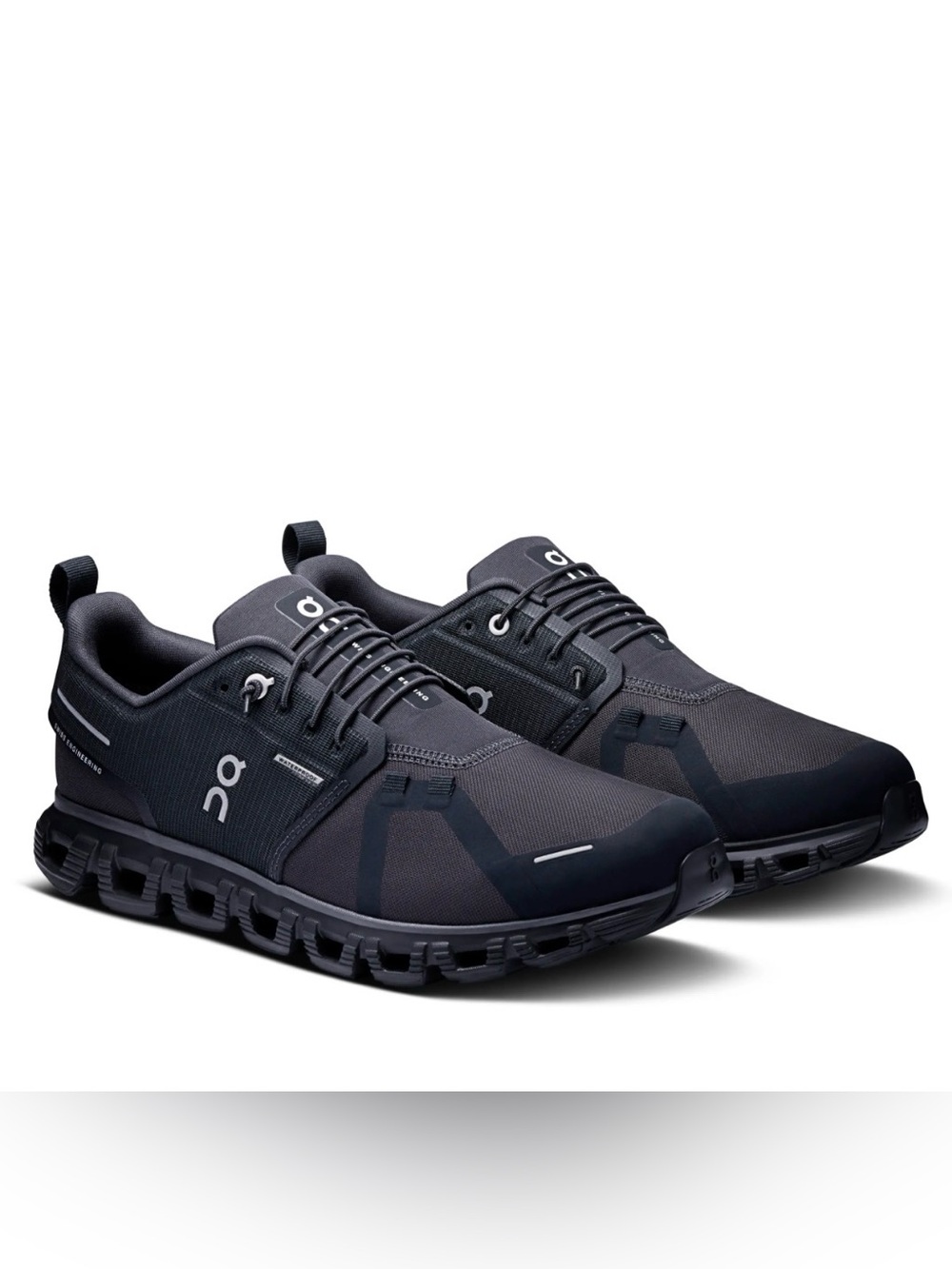 On Running cloud 6 waterproof Men's black Eclipse members only edition 9.5 NWOT